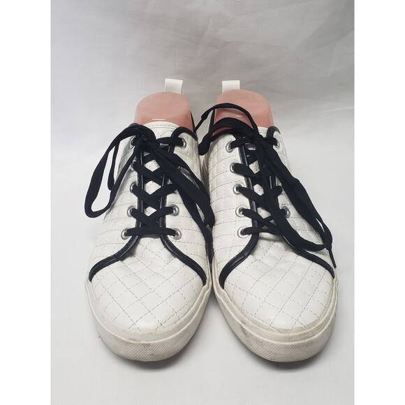 Disney Tim Burton Nightmare Before Christmas Zero White Quilted Low Kick Shoes - Picture 2 of 11